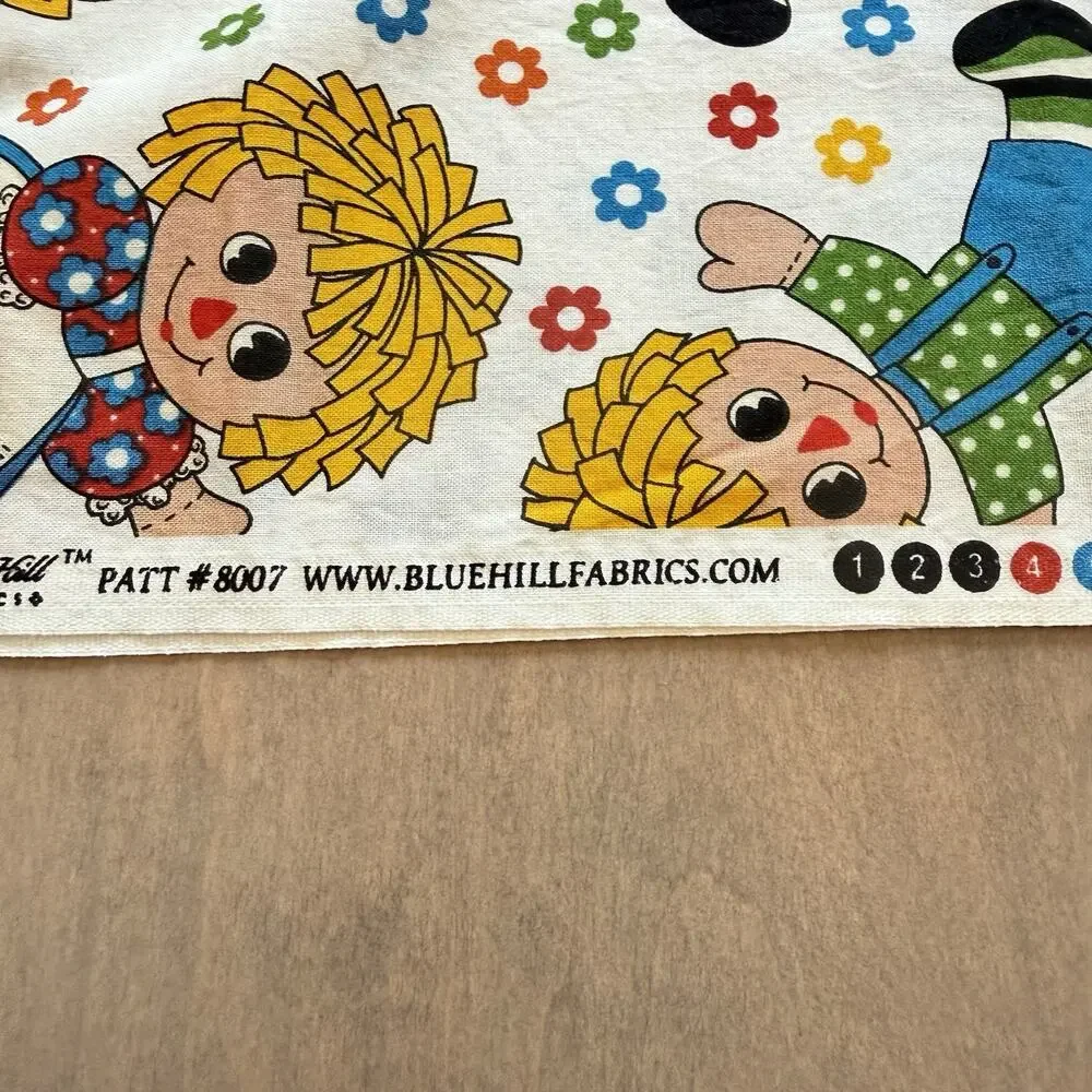 Blue Hill Holly's Dolls Sara Morgan Rag Doll Daisy Toss White Cotton Fabric 2 yd